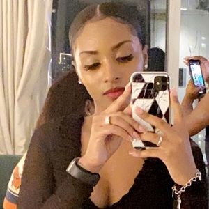 Meet your Posher, Tamara